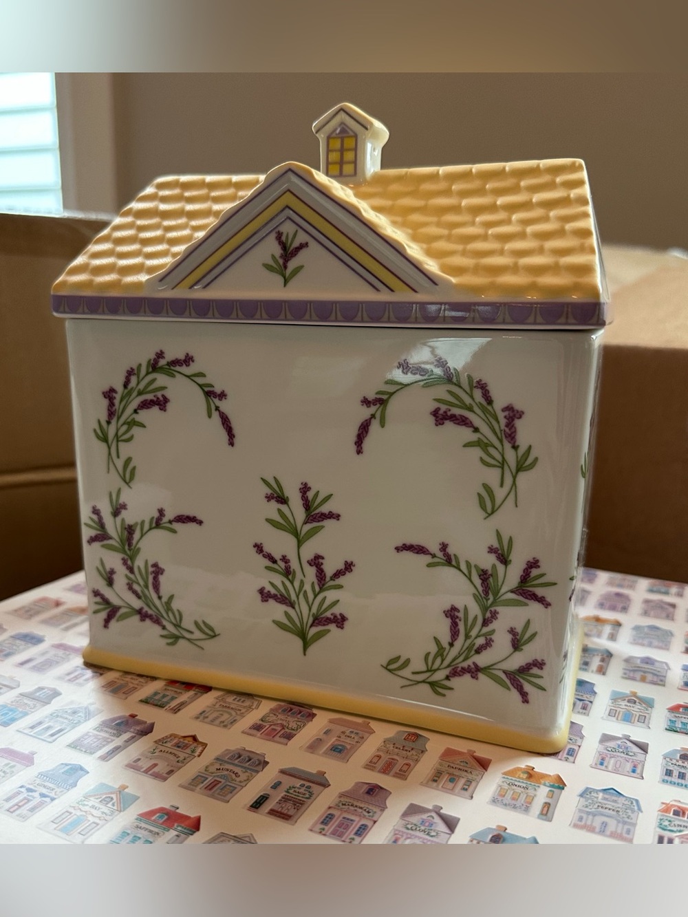 NWT Lenox Spice Village Recipe Box + Cards
Ships in Original Packaging & Boxes - Picture 10 of 14